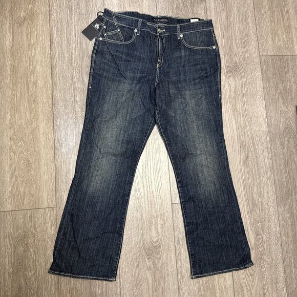 Rock & Republic Jeans Womens 13W  M  Dark Wash BOOTCUT  Bling WINGS - Picture 8 of 11